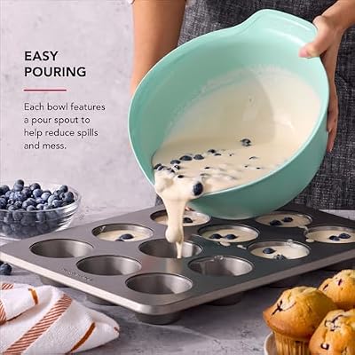 KitchenAid Universal Nesting Plastic Mixing Bowls, Set of 3, Spearmint — view 4